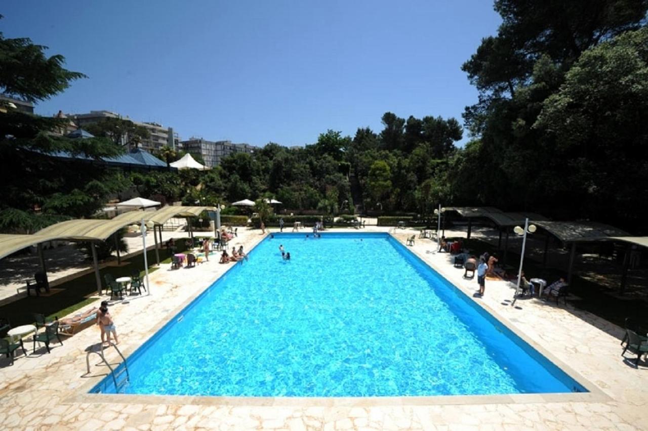 Hotel Villa Rosa Martina Franca Exteriör bild