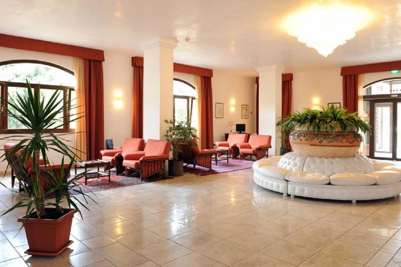 Hotel Villa Rosa Martina Franca Exteriör bild