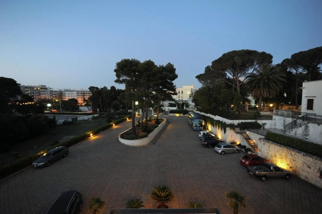Hotel Villa Rosa Martina Franca Exteriör bild